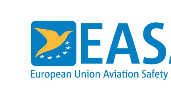 Muster Fernpilotenzeugnis Muster Fernpilotenzeugnis mit Logos von EASA, LBA, Deutschland im EU Kreis, A1/A3 und QR-Code. Text:"Fernpilotenzeugnis" ausgestellt auf Maximillian Mustermann.